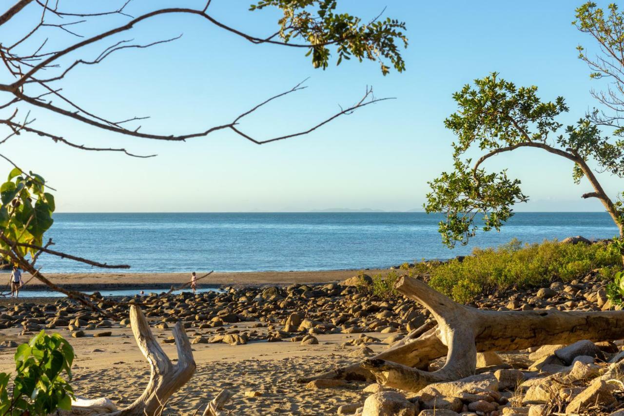 Halliday Bay Resort Seaforth Exterior foto